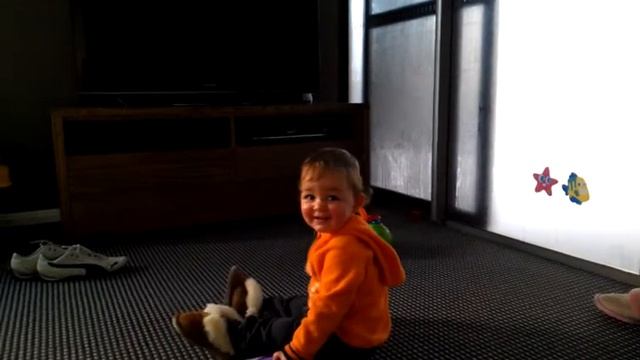 Миша и валенки