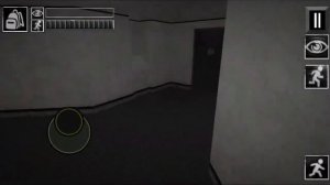 Убегал от SCP 106 и нашёл выход в тяжёлую зону