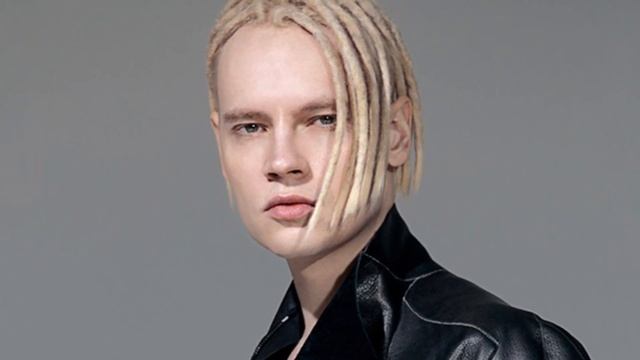 Трусики, фанатки и развод: что заставило ШАМАНА уйти о? смотреть онлайн