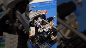 Лазерный уровень Bosch в ремонте , калибровка.