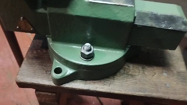 #312 слесарные тиски 100 мм смотреть онлайн