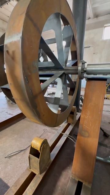 Карусели на работе #троицкое #ремонт #омск #сварка смотреть онлайн