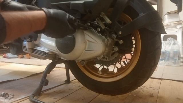 Regulmoto 300i XDV регулировка зазоров клапанов смотреть онлайн