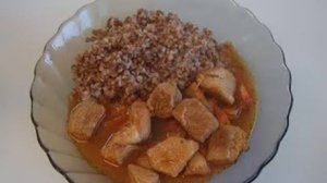 Гуляш с гречкой. Маринкины творинки. Всем МИРА и Добра!