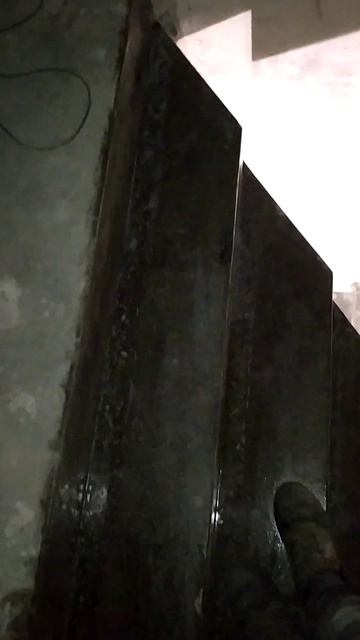 Нестандартные ПЕРИЛА для завершения монолитной лестн смотреть онлайн