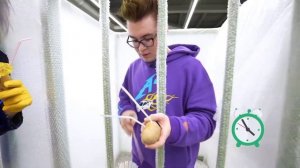 А4 КЛОУН ПОБЕГ ИЗ 100 СЛОЕВ ПОП ИТ !