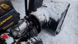 Снегоуборщик Champion 662E. Замена ремня шнеков