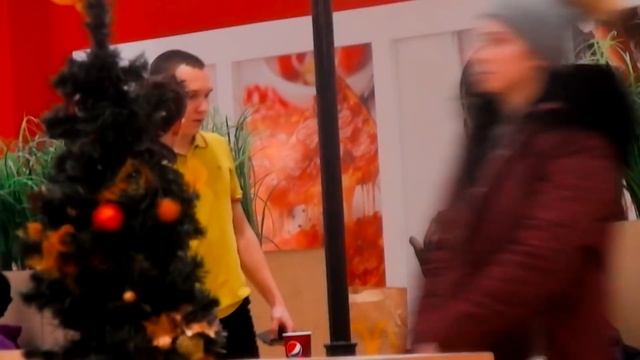 Сотрудник Макдональдс пранк смотреть онлайн