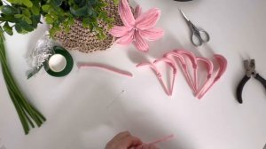 Лилии из синельной проволоки. Цветы своими руками. Цве