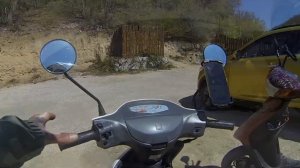ПУТЕШЕСТВИЕ НА СКУТЕРЕ: ДЕВОЧКИ ИССЛЕДУЮТ КРЫМ. Едем в