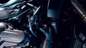 QJMOTOR SRK 550 – городской байк с характером!