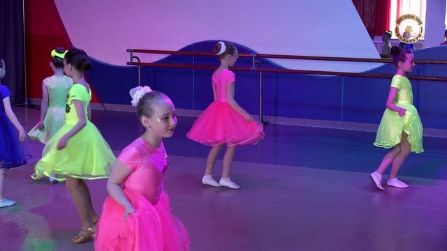 Отчётный концерт студии спортивного бального танца «Сириус» смотреть онлайн