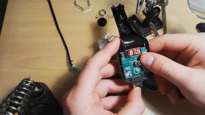 Разбор и подключение Fm модулятора к внешнему источнику питания