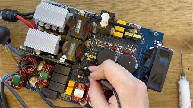 Ремонтуємо - Baseus 300W, Jackery 2000 Pro, Anern 10.2 KW. Всього потрохи)