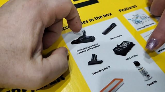 Мы купили пылесос с аквафильтром Karcher DS 6 Plus смотреть онлайн