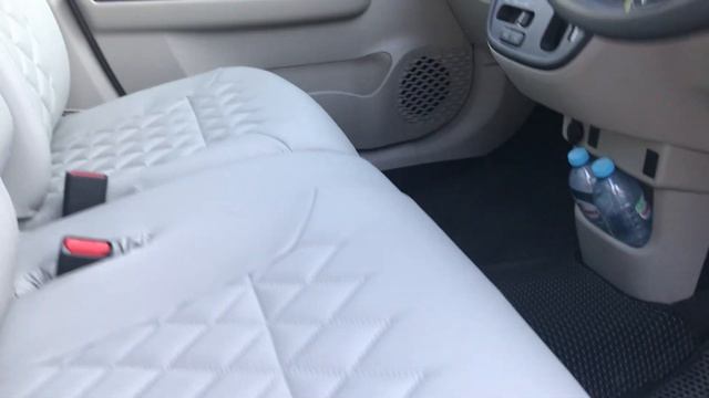 Авточехлы из экокожи для Тойота Рактис 3 поколение. Ро?