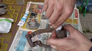 Замена передних тормозных дисков и колодок. Киа Рио 3 (K