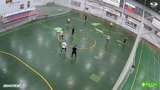 Вторая Лига группа В. Тур 22. ФК Оружейник 9:5 Ракета