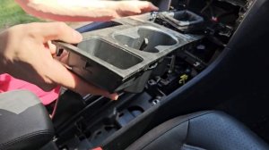 Как снять ручку переключателя передач фольксваген па?