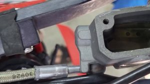 обслуживания переднего тормоза кроссового и эндуро  м