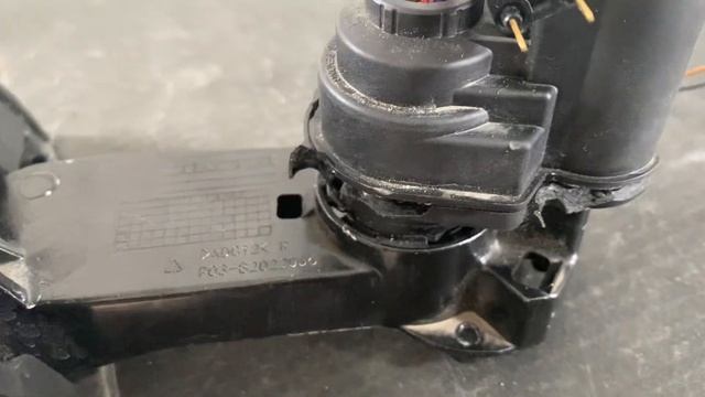 Моторчик складывания правого зеркала танк 500