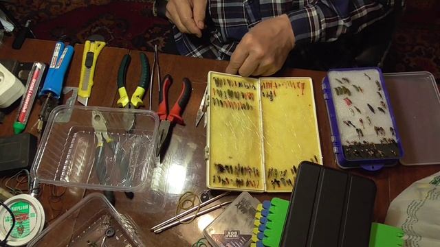 Готовим мухи для рыбалки смотреть онлайн