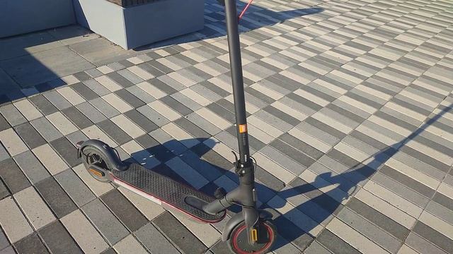 Электросамокат Xiaomi PRO 2 , пробег 3000км(Xiaomi Mijia Smart Electric Scoot