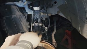 Установка алюминиевых проставок на Honda Freed GB5-8 - 25мм