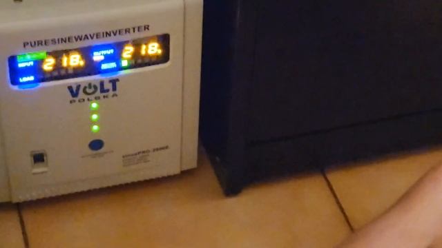 Купили инвертор VOLT Polska 2000