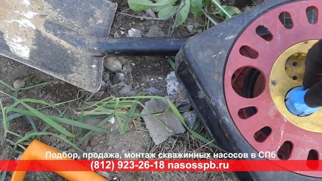 Насос AQUARIO ASP 1e 35 75 глубинный в работе, производительность 2 - 3 м3 ч, напор 40 - 42 метра смотреть онлайн