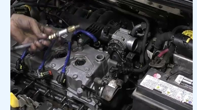 Замена прокладки ГБЦ Фиат 500. FIAT 500 1.4 MultiAir.