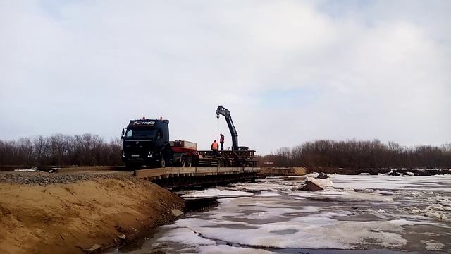 Демонтаж моста через реку смотреть онлайн