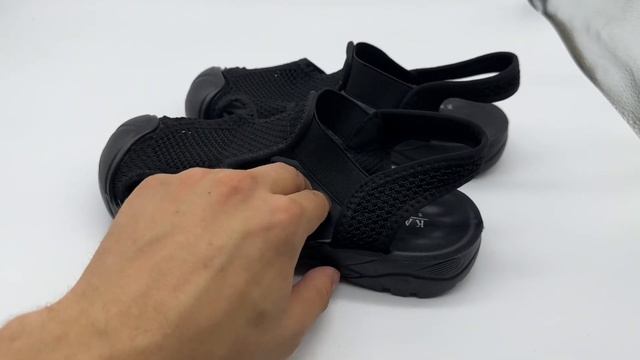 Сандали черные женские