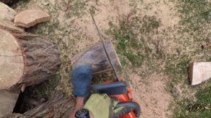 Робимо табуретку з звичайного пенька ;)