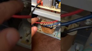 Бесперебойник Dexp IEC Pro 2000VA, заменил аккумуляторы.