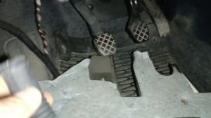 Заміна реле паливного насоса на Skoda Fabia I 1.4 16V