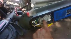 Єлектро самокат Kugoo M365 PRO не включается