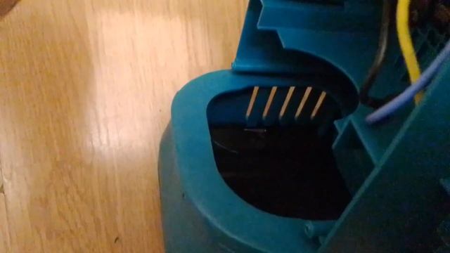 Аккумуляторная лопата для снега - обзор и разборка смотреть онлайн