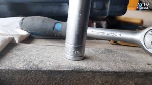 Замена передней подушки двигателя Тойота Ипсум