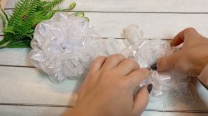 МК. Белые нежные бантики на 1 сентября из органзы ширин