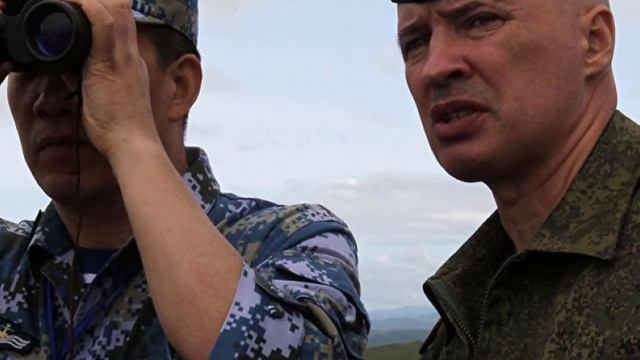 Почему США боятся нападать на Россию? смотреть онлайн