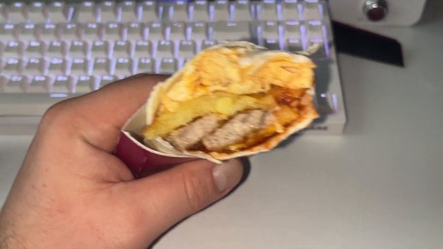 Утренний ролл "Вкусно и Точка" смотреть онлайн