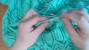 Обвязка края изделия крючком (не закручивается)