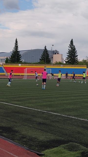 Разминка футболистов