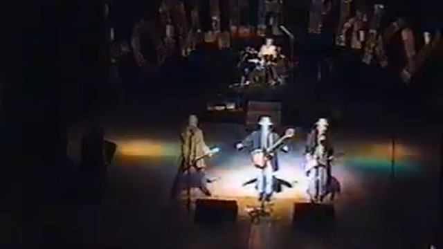 1998 Голден фикус Фрагмент группы 