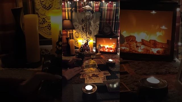 Мужчину посадили смотреть онлайн