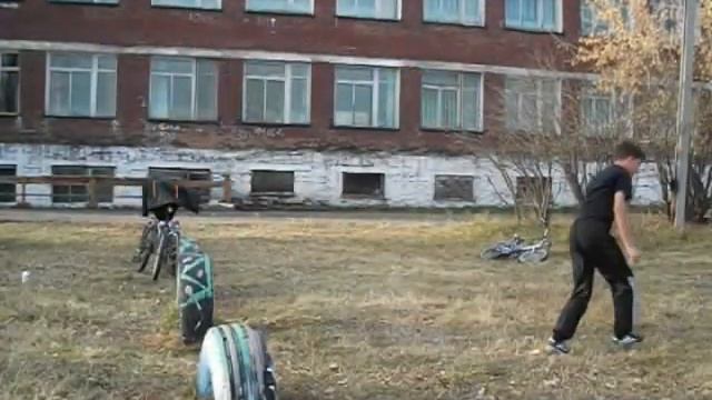 СЕЛЬСКИЙ Паркур.mpg смотреть онлайн