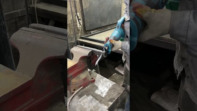 Сабельная пила heimerdinger аккумуляторная в сравнении с се смотреть онлайн