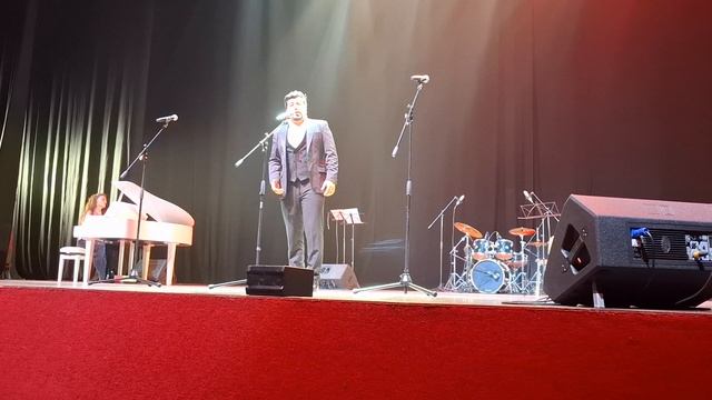 Я люблю Вас Ольга... Парад теноров. Посвящение Лучана Паваротти.Москва.Концертный зал Измайлово. смотреть онлайн