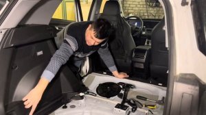 Черри Тигго 4 . Разбираем багажник.